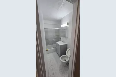 86-05 60 Road #2E, Elmhurst, NY 11373 - Photo 13