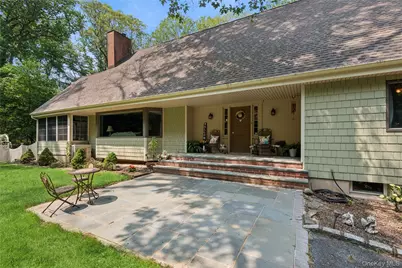 23 Bacon Road, Saint James, NY 11780 - Photo 11