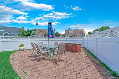 757 Marion, Franklin Square, NY 11010 - Photo 19