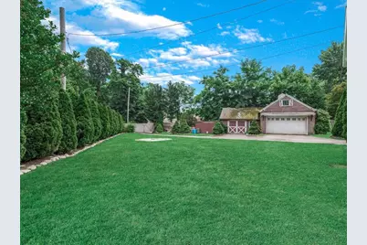 44 Arbor Place, Glen Cove, NY 11542 - Photo 7