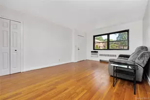 57-47 246th Crescent, Douglaston, NY 11362 - Photo 3