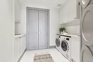 5 Renaissance Square, White Plains, NY 10601 - Photo 17