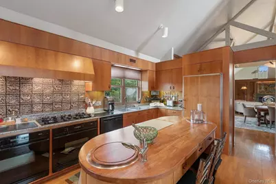 56 Tuthill Point Road, East Moriches, NY 11940 - Photo 15