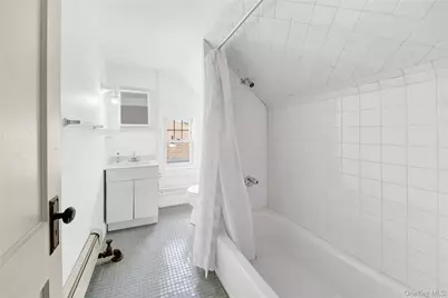 431 E Sidney Avenue, Mount Vernon, NY 10553 - Photo 17