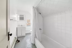 431 E Sidney Ave, Mount Vernon, NY 10553 - Photo 17