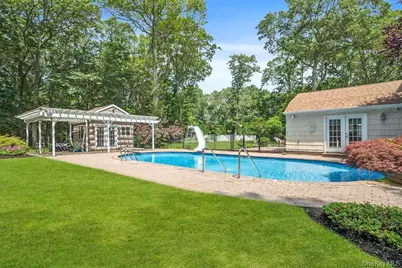 15 Stillwood Road, Brookhaven, NY 11719 - Photo 3