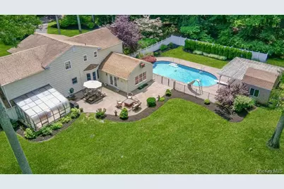 15 Stillwood Road, Brookhaven, NY 11719 - Photo 5