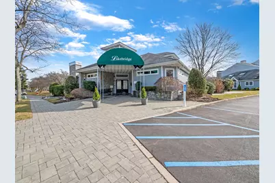 55 Lakebridge Drive S, Kings Park, NY 11754 - Photo 33