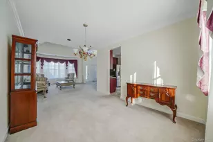 18 Cayla Ln, Port Jefferson Station, NY 11776 - Photo 5