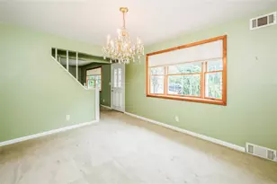 5 Hillaire Pl, Nanuet, NY 10954 - Photo 9