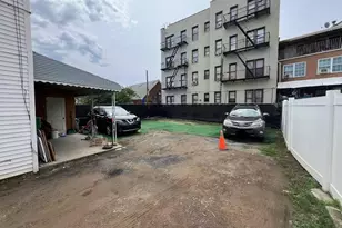 34-18 103rd St, Corona, NY 11368 - Photo 3