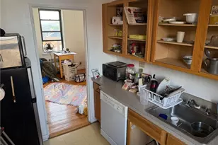 128-11 Newport, Rockaway Park, NY 11694 - Photo 11