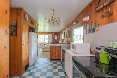 11 Trail Of The Hemlocks, Putnam Valley, NY 10579 - Photo 9