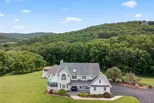 53 Odyssey Dr, Chester, NY 10918 - Photo 3