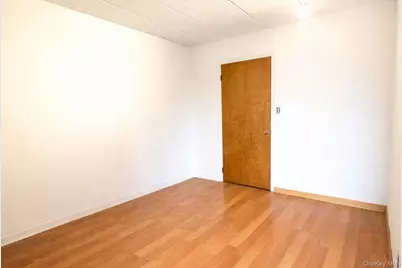 130-14 60 Avenue #2E, Flushing, NY 11355 - Photo 7