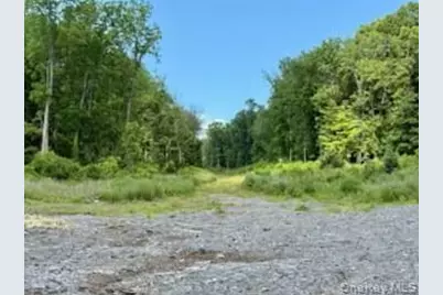 8 Chelsea Road, Hughsonville, NY 12590 - Photo 9