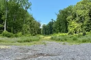 8 Chelsea Rd, Hughsonville, NY 12590 - Photo 9