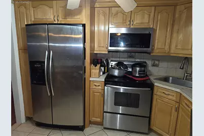 153 Cocoanut Street, Brentwood, NY 11717 - Photo 5