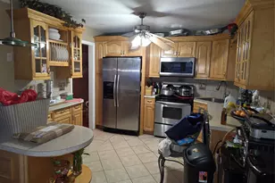 153 Cocoanut St, Brentwood, NY 11717 - Photo 3