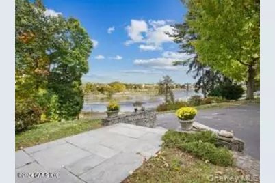 201 Shore Road, Greenwich, CT 06830 - Photo 7