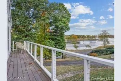 201 Shore Road, Greenwich, CT 06830 - Photo 5