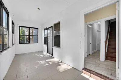 439 S 7th Avenue, Mount Vernon, NY 10550 - Photo 3