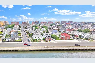 118-07 Beach Channel Drive, Rockaway Park, NY 11694 - Photo 25