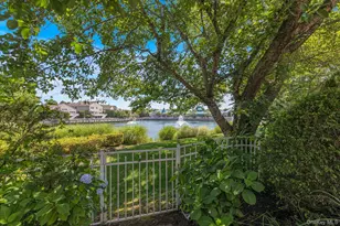 85 Sagamore Dr, Plainview, NY 11803 - Photo 27