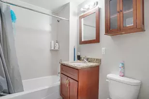 172-18 Jamaica Ave, Jamaica, NY 11432 - Photo 13