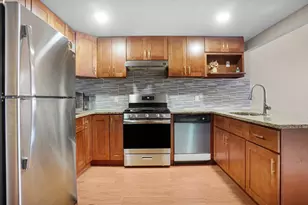 172-18 Jamaica Ave, Jamaica, NY 11432 - Photo 7