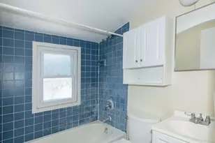 306 Clay Ave, West Islip, NY 11795 - Photo 25