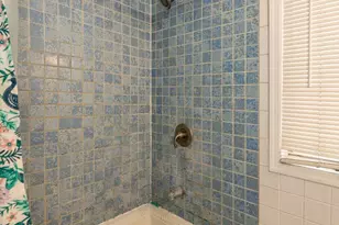 306 Clay Ave, West Islip, NY 11795 - Photo 23