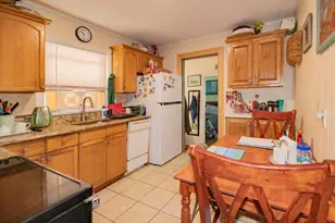 306 Clay Ave, West Islip, NY 11795 - Photo 13