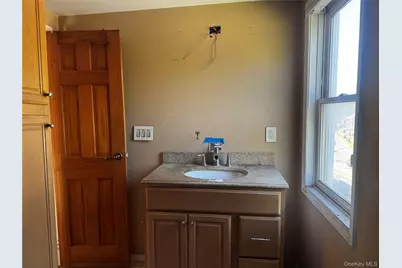 99 W Bridge Street, Saugerties, NY 12477 - Photo 7