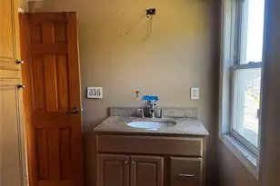 99 W Bridge St, Saugerties, NY 12477 - Photo 7