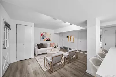 1440 Boston Post #8K, Larchmont, NY 10543 - Photo 3