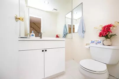 41 Carriage Court, Jericho, NY 11753 - Photo 19