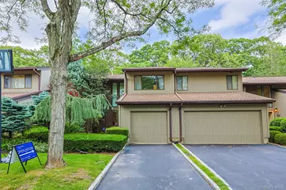 41 Carriage Court, Jericho, NY 11753 - Photo 1