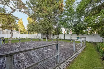 263 Foster Avenue, Malverne, NY 11565 - Photo 21