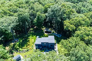 105 Iron Mountain Rd, Warwick, NY 10990 - Photo 3