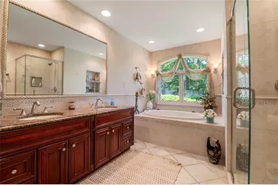 14 Durham Drive, Dix Hills, NY 11746 - Photo 29