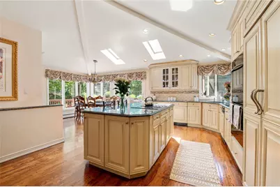 14 Durham Drive, Dix Hills, NY 11746 - Photo 11