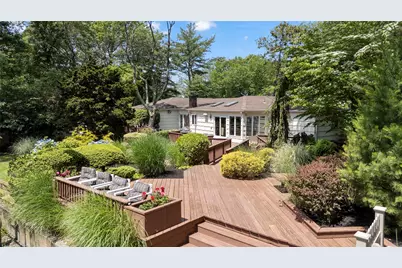 14 Durham Drive, Dix Hills, NY 11746 - Photo 37