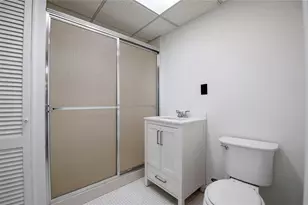 14 Durham Dr, Dix Hills, NY 11746 - Photo 35