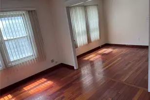 104-18 216th St, Queens Village, NY 11429 - Photo 7