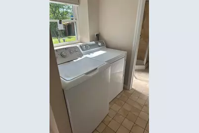 716 Narragansett Avenue, Patchogue, NY 11772 - Photo 7