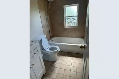 716 Narragansett Avenue, Patchogue, NY 11772 - Photo 15