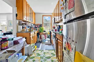 21-20 23rd Dr, Astoria, NY 11105 - Photo 13