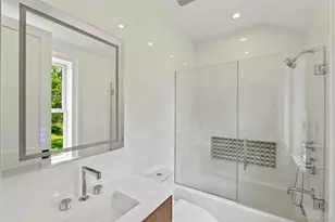 161 South Rd, Westhampton, NY 11977 - Photo 27