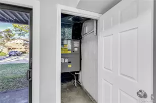 35 Newbrook, Bay Shore, NY 11706 - Photo 9